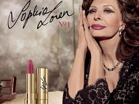 81-летняя Софи Лорен стала лицом рекламной кампании Dolce & Gabbana