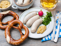 Октоберфест 2017: ТОП-5 рецептов закусок к пиву