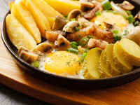 Жареный картофель с грибами: Три вкусные идеи