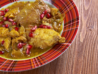 Жаркое из курицы с зернами граната от Джейми Оливера