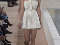 Александр Вонг презентовал прощальную коллекцию для Balenciaga