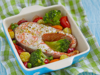 Стейк из лосося: Три вкусные идеи