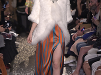 Время веселиться: Sonia Rykiel представила новую коллекцию