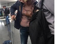 Главу Нацбанка Валерию Гонтареву запечатлели в рваных джинсах