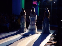 Instagram-обзор второго дня UFW: Яркие фото