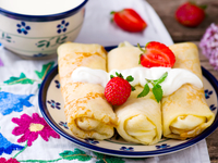 Блины с творогом: Три идеи для завтрака