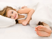 Со скоростью света: Жизнь девочки от рождения до 16 лет за 4 минуты