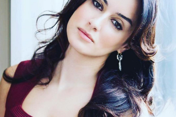 instagram.com/tina_kandelaki