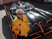 В США скончался создатель Бэтмобиля