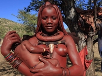 Фото дня: Африканская мама с малышом