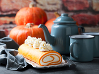 Рулет из тыквы с творожным кремом