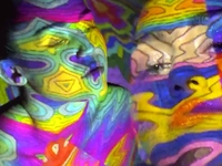 Обнаженная Майли Сайрус снялась в новом клипе