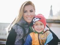 Яна Клочкова планирует встретить Новый год с сыном в Париже