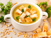 Мамам на заметку: Гороховый суп с копченостями