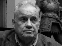 Cтихи Эльдара Рязанова: Мне здесь дано уйти и раствориться...