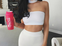 Модная битва: Кайли Дженнер против Джиджи Хадид