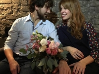 Оператор передачи Мир наизнанку женился на коллеге