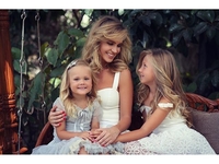 Мамино счастье: ТОП-15 ярких фото звезд с детьми