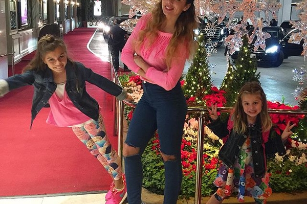 instagram.com/annasedokova