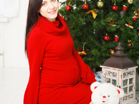 Как будущие мамы готовятся к Новому году: ТОП-7 ярких фото