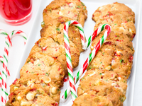 Рождественское печенье с конфетами