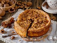 Пирог с грецкими орехами: ТОП-5 рецептов