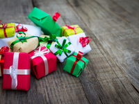 Что нельзя дарить: ТОП-10 подарков, которые приносят неудачу