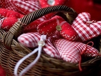 День святого Валентина: Шьем тильду в форме сердечка