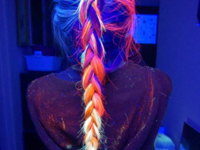 Beauty-тренд: Волосы, светящиеся в темноте