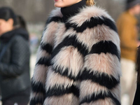 Стильные образы с водолазкой: Звездный пример