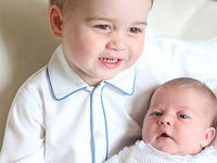 У принца Джорджа и принцессы Шарлотты родилась двоюродная сестра