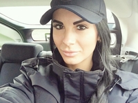 Утро в SPA: Столичная полицейская показала, с чего начинает свой день