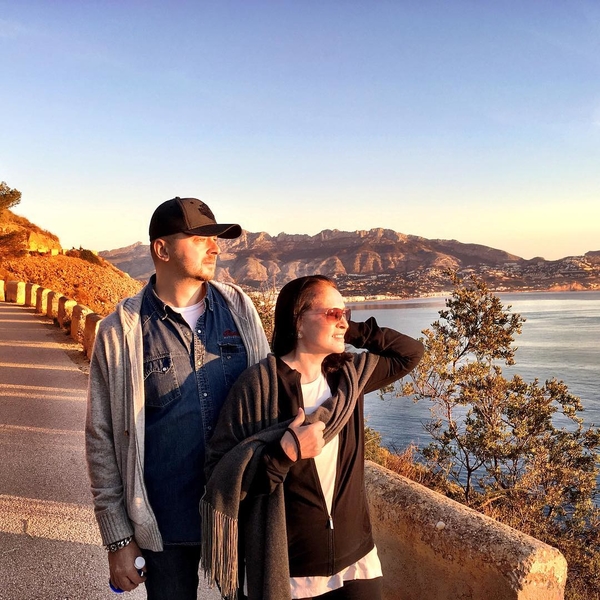 София Ротару отправилась отдыхать с сыном и невесткой