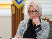 Хирург Дмитрий Слоссер прокомментировал пластику Анны Герман