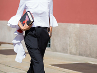 Старая-новая тенденция весеннего сезона: кокетливые рюши