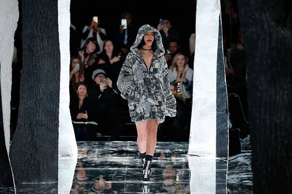 instagram.com/badgalriri