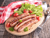 Домашние сосиски из индейки