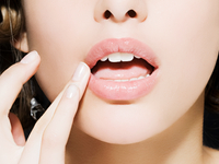 ТОП-3 отшелушивающих скраба для губ