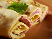 Масленица 2016: Блины с ветчиной и сыром