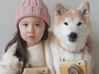 Instagram-аккаунт дня: маленькая парижанка и ее пушистый друг