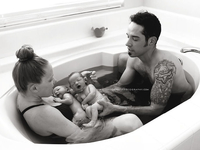 Супруг принял роды без помощи медиков: фото