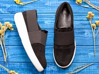 Вещь дня: замшевые кроссовки