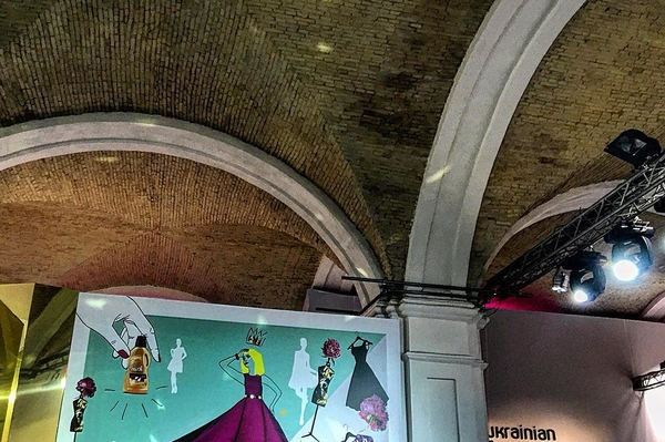 instagram.com/anna_happy888