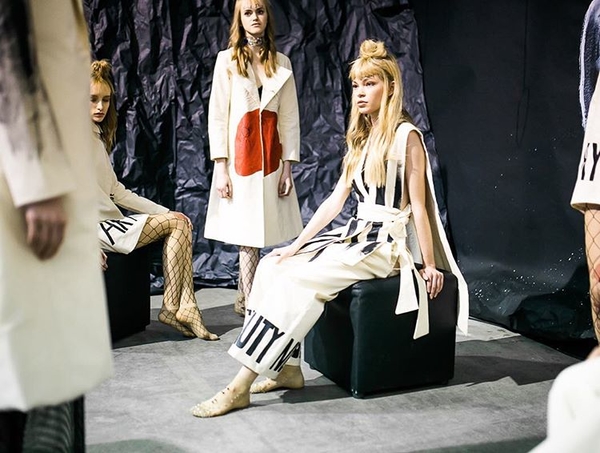 Instagram-обзор первого дня UFW: яркие фото