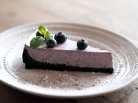 Постный черничный чизкейк