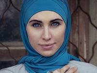 Женщина на войне: фотосессия чеченского офицера из АТО взорвала Сеть