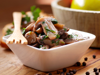 Шампиньоны в чесночном маринаде