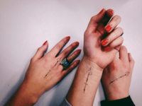 20 идей татуировок для тебя и твоей подружки