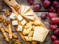 Сырные палочки с тимьяном