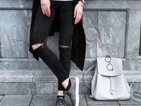 Вещь дня: брюки с прорезями на коленях